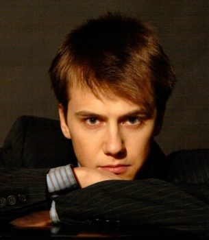 http://www.prdisk.ru/images/players_minifoto/popup_preview_prdisk.ru_ivan_zhidkov.jpg