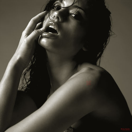 Cinthia Moura Фото 30