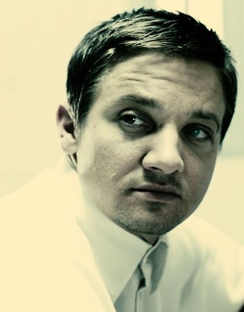 Джереми Реннер Фото 3