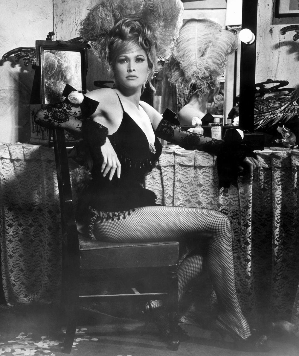 Урсула Андресс Фото 13