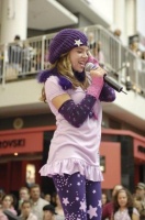 Фото Ария Уоллес