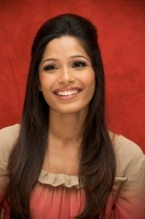 Фото Фрида Пинто