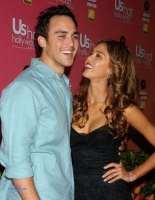 Фото Джошуа Альба