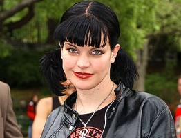 Фото Поли Перретт