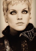 Фото Поли Перретт