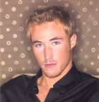 Фото Kyle Lowder